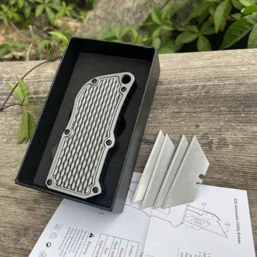 Retractable Box Cutters Utility Knife,Replaceable Blade Pocket Knife With Clip, With 5pcs Spare Blades,Lightweight Aluminum Handle for Outdoor And Indoor EDc, Camping & Survival