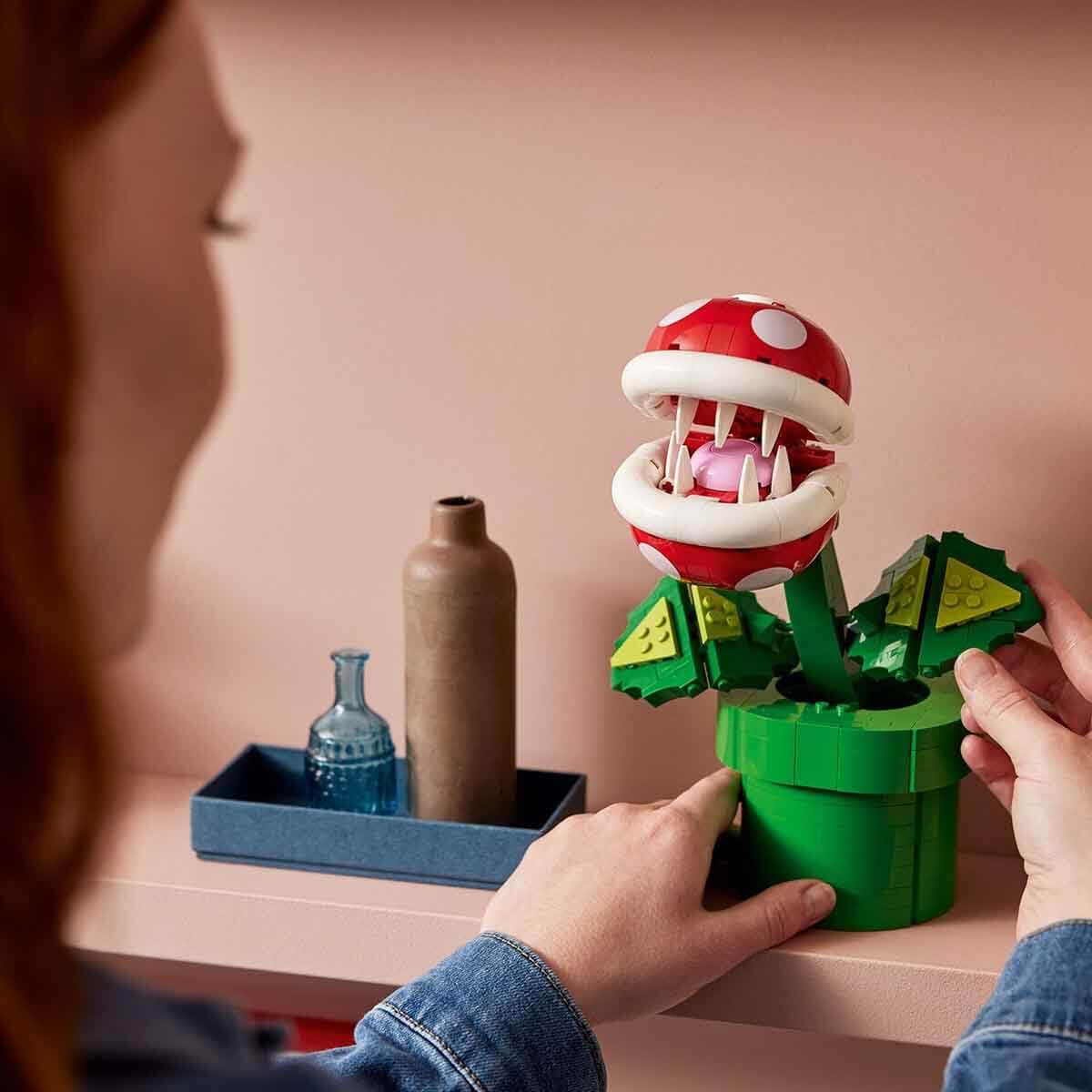 LEGO Super Mario Piranha Plant Building Sets for Adults - Mario Collectible for Men & Women, Ages 18+ Years - Gift for Christmas - Bedroom, Home Office, or Book Shelf Decor - 71426
