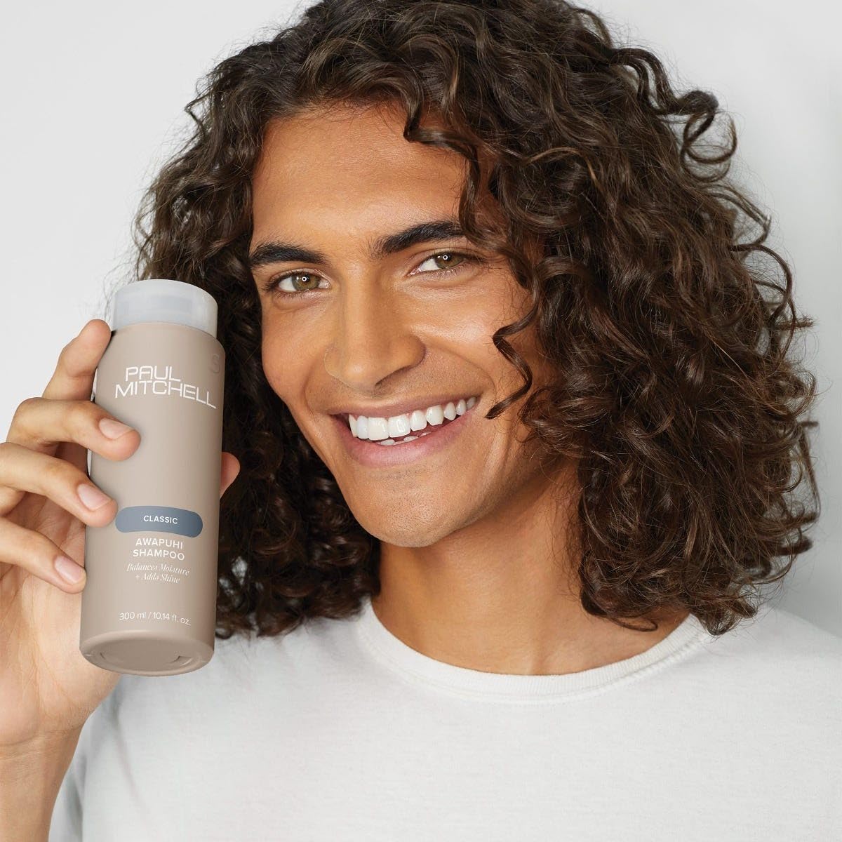 Paul Mitchell Awapuhi Shampoo, Balances Moisture + Adds Shine, For All Hair Types, Especially Fine + Static-Prone Hair, 33.8 fl. oz