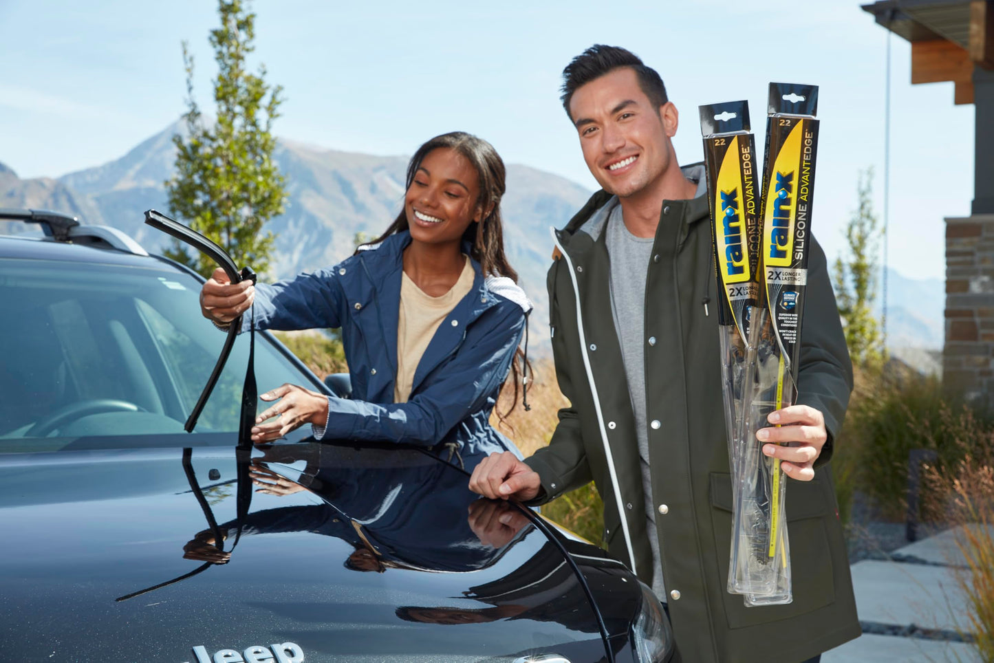 Rain-X Silicone AdvantEdge Wiper Blade 26" Windshield Wiper Blades Replacement, All-Weather Performance Lasts 2X Longer, Premium Beam, Installock Adapter for Easy Fit (Pack of 1)