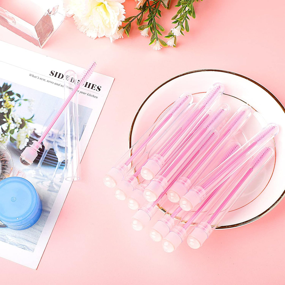 20 Pieces Disposable Mascara Brushes Eyelash Brush Wand Diamond Mascara Wands with Tube Makeup Tool Lash Spoolies Sanitary Brushes Lash Extension Supplies (Tube Sky Pink 20)