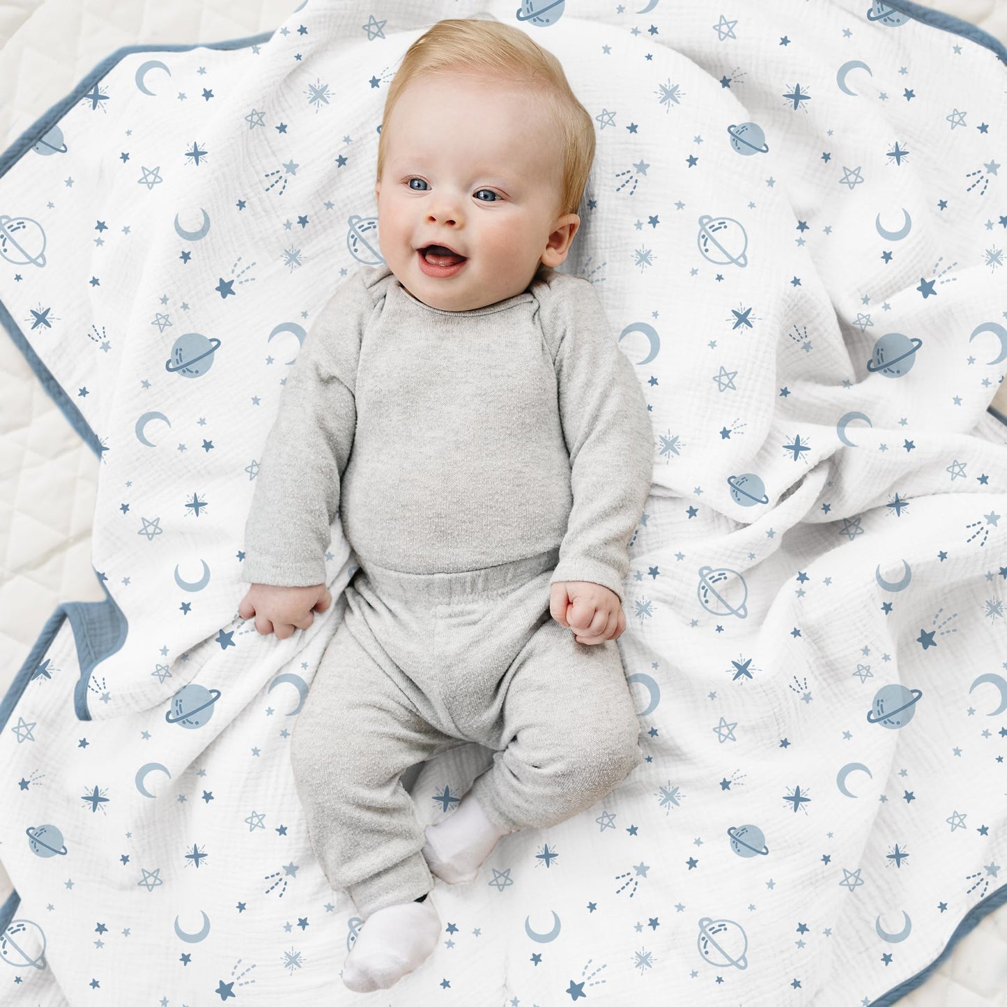 Konssy Muslin Baby Blankets for Girls Boys, 100% Cotton Crib Blanket for Infant Toddler, Super Soft and Lightweight Nursery Swaddling Wrap 40"x36" (Star)