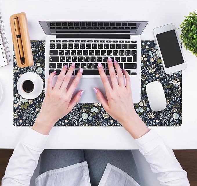 Blue Florals Desk Pad, Large Gaming Mouse Pad & Keyboard Mat, Laptop Computer Mat Desk Protector XXL, Vintage Office Desktop Decor 31.5"x15.75"