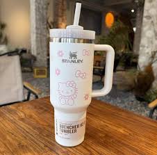 Stanley x Hello Kitty Quencher H2.0 FlowState Tumbler – White Limited Edition Insulated Travel Mug with Handle & Straw