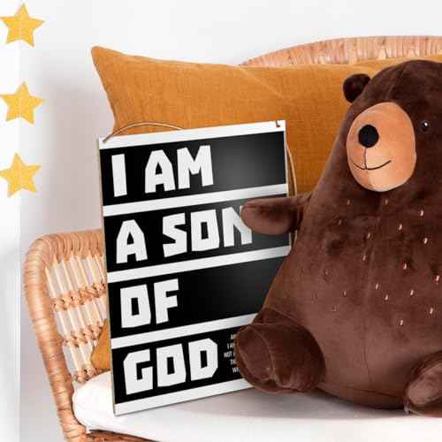 UDNADKEX Boy Room Wall Sign Hanging Decor, I Am a Son of God, Christian Nursery Boy Bedroom Teen Room Playroom Scripture Wooden Decor Nursery Bible Verse Decoration