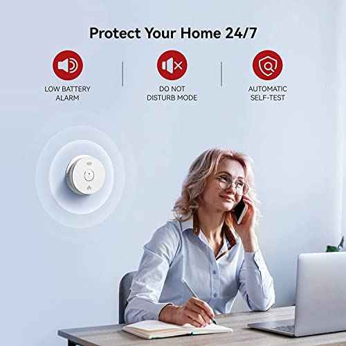 Combination Smoke and Carbon Monoxide Detector Alarm, Beeps Warning Smoke Co Alarm Clock for Travel Home Bedroom Living Room Car Basement Attics, Battery Operated, Comply with UL 217/2034, 2-Pack