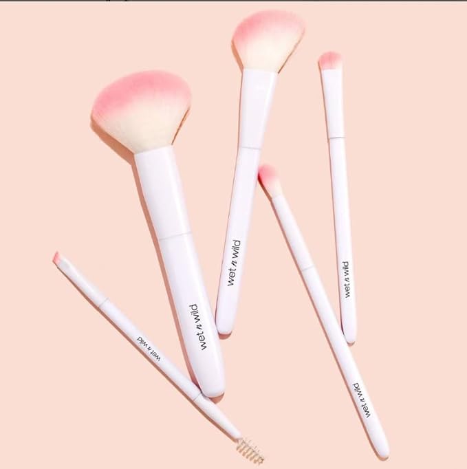 wet n wild Eyebrow and Liner Brush, Soft Fibers, Pack of 3 | Flat Angled | Ultra-Thin Precision