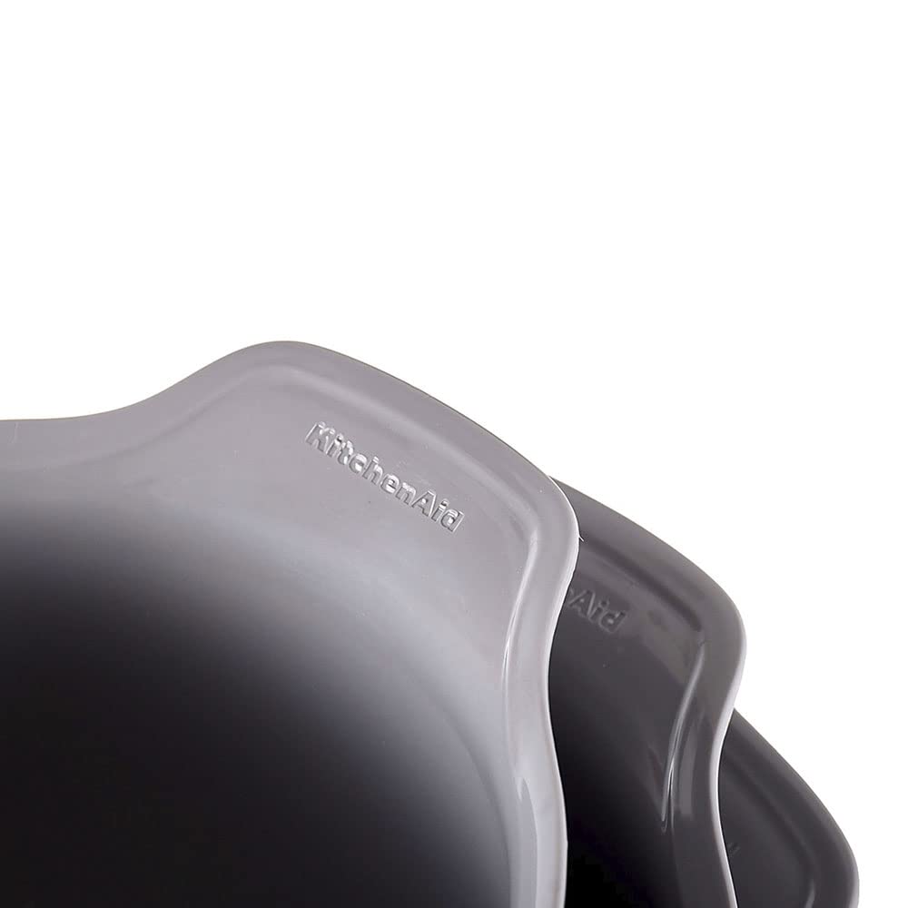 KitchenAid Universal Nesting Plastic Mixing Bowls, Set Of 3, 2.5 quart, 3.5 quart, 4.5 quart, Non Slip Base with Easy Pour Spout to Reduce Mess, Dishwasher Safe, Gray