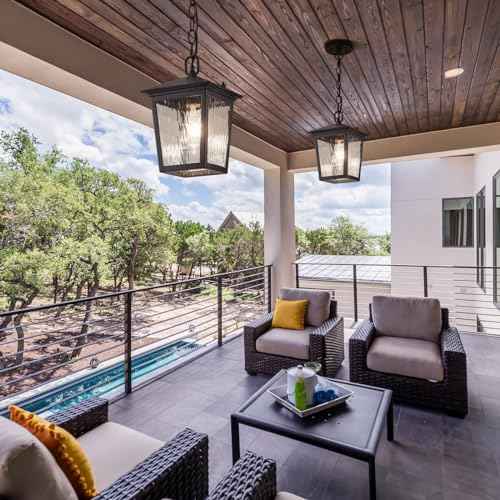 Outdoor Pendant Light, Black Outdoor Porch Light fixtures with Anti-Rust, Exterior Hanging Lantern, Height Adjustable Outside Chandelier with Water Glass for House Patio Garage
