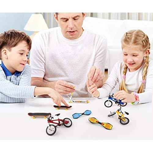 Mini Bike Finger Bike Finger Skateboard Set,Excellent Functional Miniature Toys Mini Extreme Sports Finger Bicycle Skateboard Cool Boy Toy Creative Game Toy Set Collections Cake Decoration (8PCS)