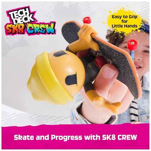TECH DECK Sk8 Crew Fun Box, Portable Transforming Sk8 Park with 4 Fingerboards & 5 Figures, Collectible Mini Skateboards, Kids Toys for Ages 5 & Up