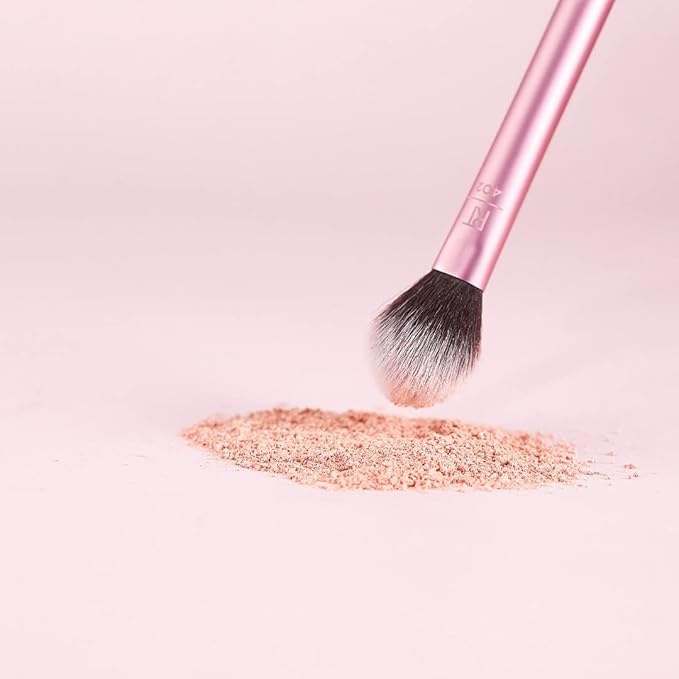Real Techniques Professional Powder Setting Makeup Brush, Helps Lock in Foundation and Concealer, Pink, (Pack of 4)