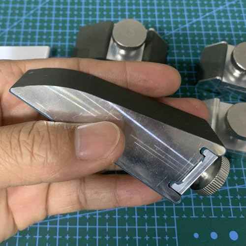 Hand Sander, Sandpaper Holder Manual Hand Sanding Block for Leather Craft Edge Polishing Sanding Clip