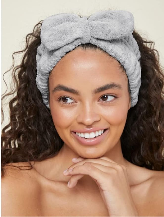 Huachi Spa Headbands for Women Makeup Washing Face Skincare Face Wash Head Band Cute Bow Hair Band for Girls Soft Coral Facial Shower Head Wraps