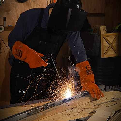 QeeLink Leather Welding Apron with 6 Pockets - Heat & Flame-Resistant Apron, 24'' X 42'', Adjustable M to XXXL (Black)