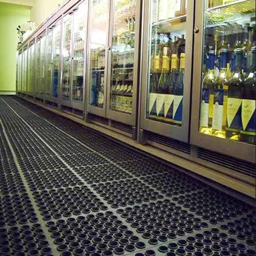 Anti-Fatigue Rubber Floor Mat - NANBOWANG Commercial Grade Interlocking Non-Slip Recycle Tyre Floor Mats for Restaurant Kitchen Bar Garden Outdoor Wet Area(36"x 36")