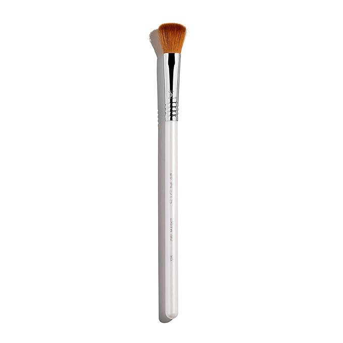 Sigma Beauty S15 Gel Mask Skincare Brush Ã¢ÂÂSkincare Tool for Applying Skincare Products to Face and Skin, Silicone Face Mask Brush Applicator for Gel Mask Products (1 Pc)