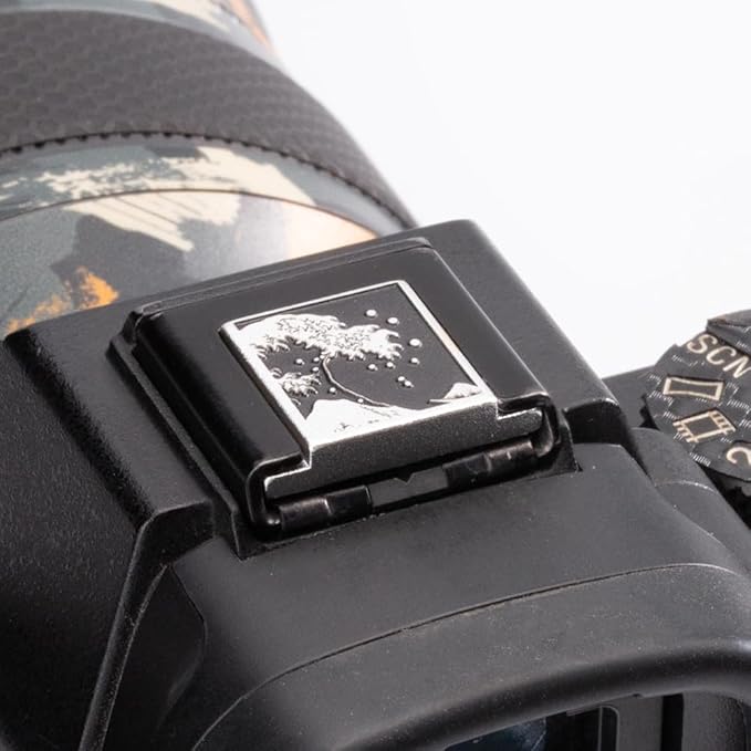 Kanagawa Wave Pattern Camera Metal Hot Shoe Cover for Sony A1 A7C A7CR A7CII A7R A7M2 A7M3 A6700 A6600 A6500 A6400 A6300 (Aluminum Alloy-for Sony)