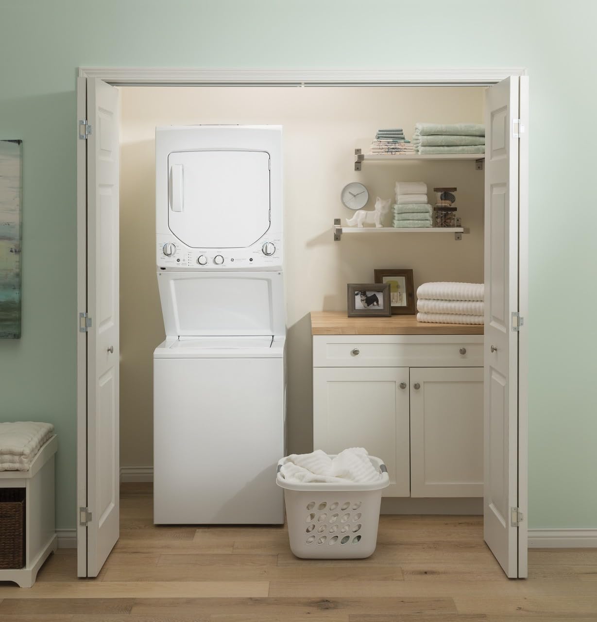 GE Unitized Spacemaker® 3.8 Cu. Ft. Washer and 5.9 Cu. Ft. Electric Dryer Laundry Center, 27-Inch, White – GUD24ESSMWW