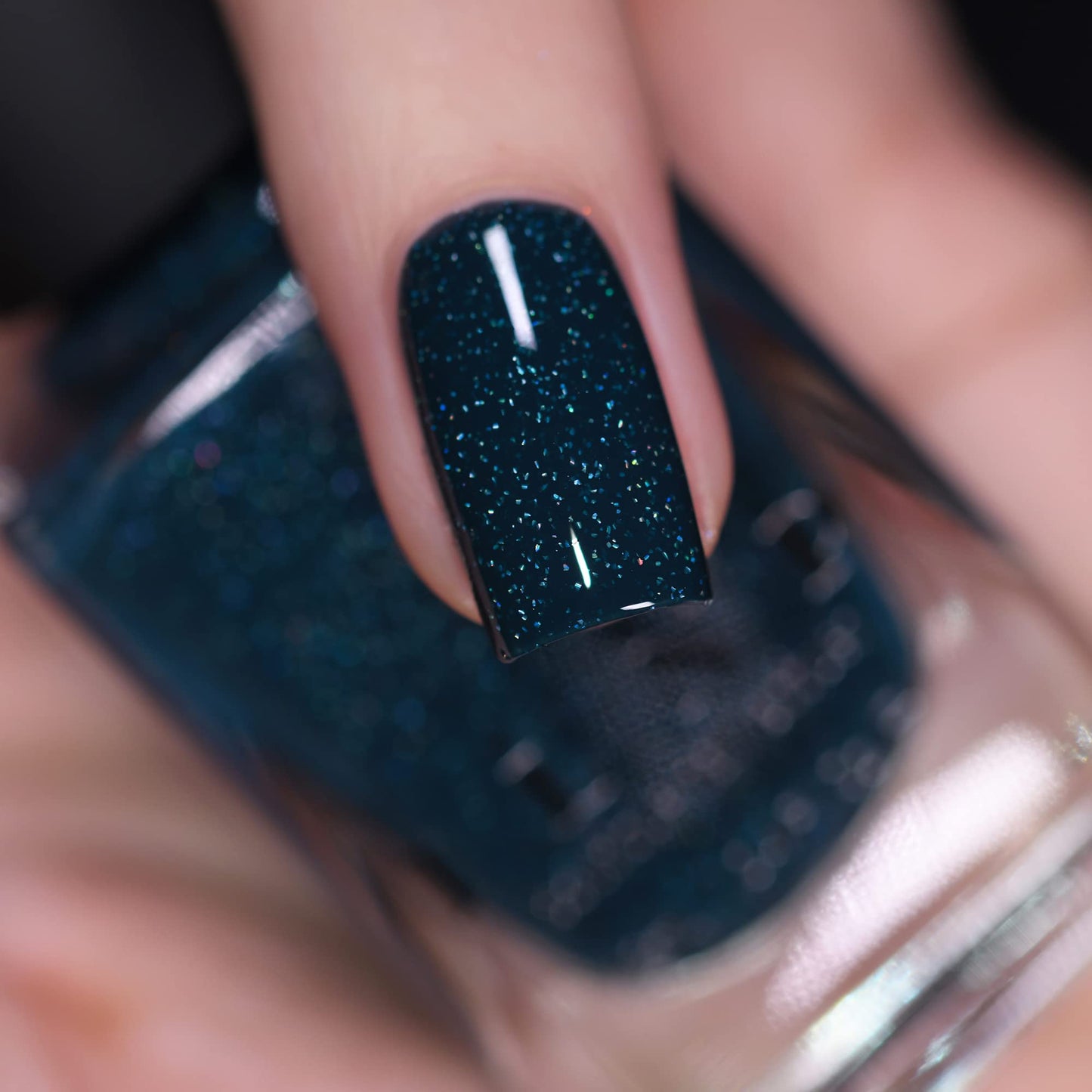 ILNP Snowstorm - Deep Blue Holographic Nail Polish