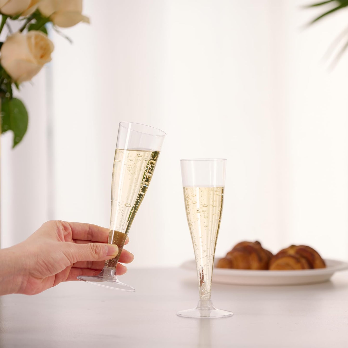 JOLLY CHEF 100 Pack Plastic Champagne Flutes Disposable 4.5 oz Clear Plastic Champagne Glasses Suitable for Wedding, Thanksgiving Day, Christmas