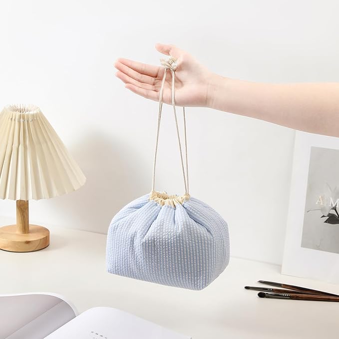 Cotton Quilted Seersucker Makeup Bag with Canvas Lining,Coquette Aesthetic Cute Travel Toiletry Bag,Drawstring Gift Bag for Women and Girls（Seersucker）