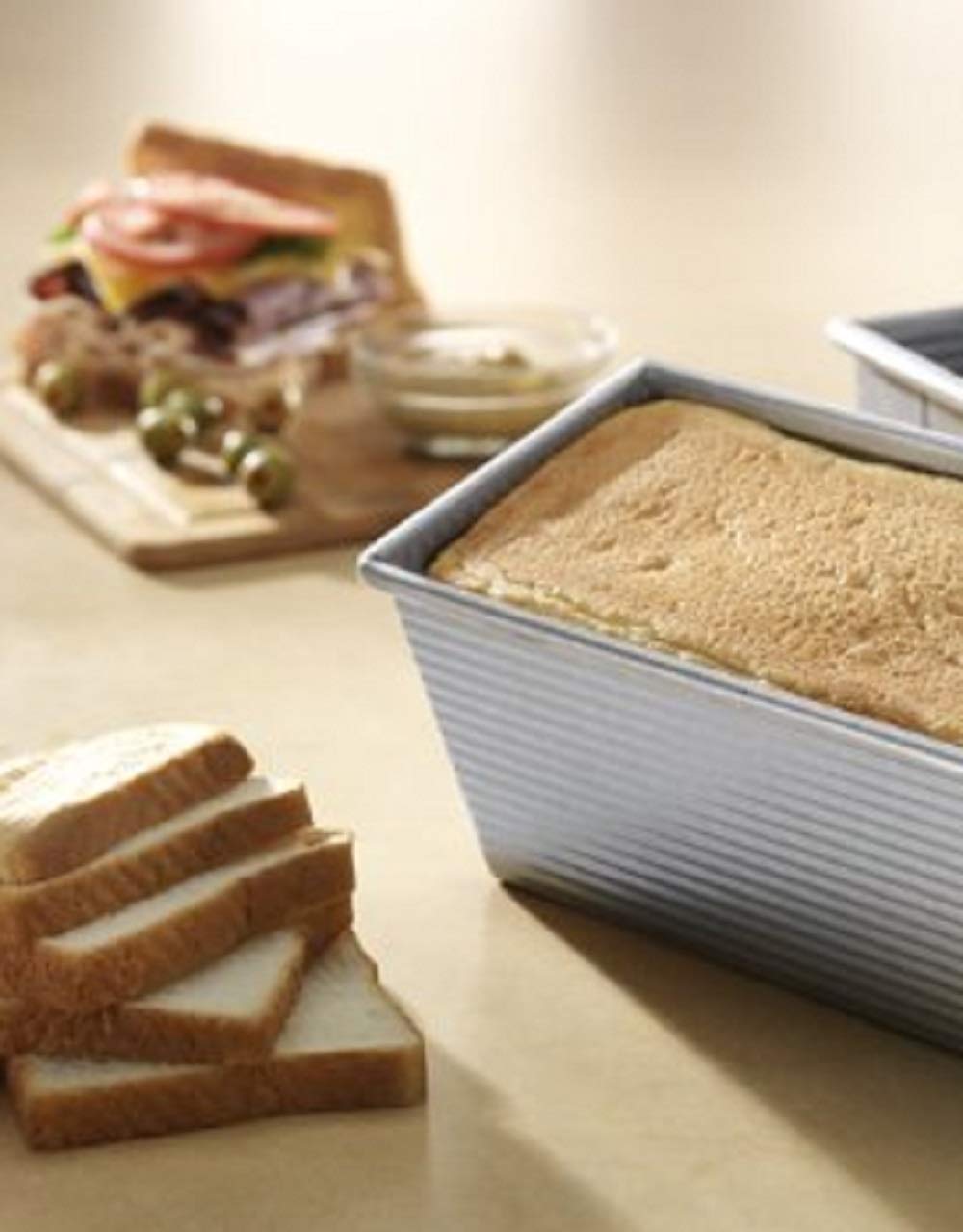 USA Pan Bakeware Pullman Loaf Pan, Small