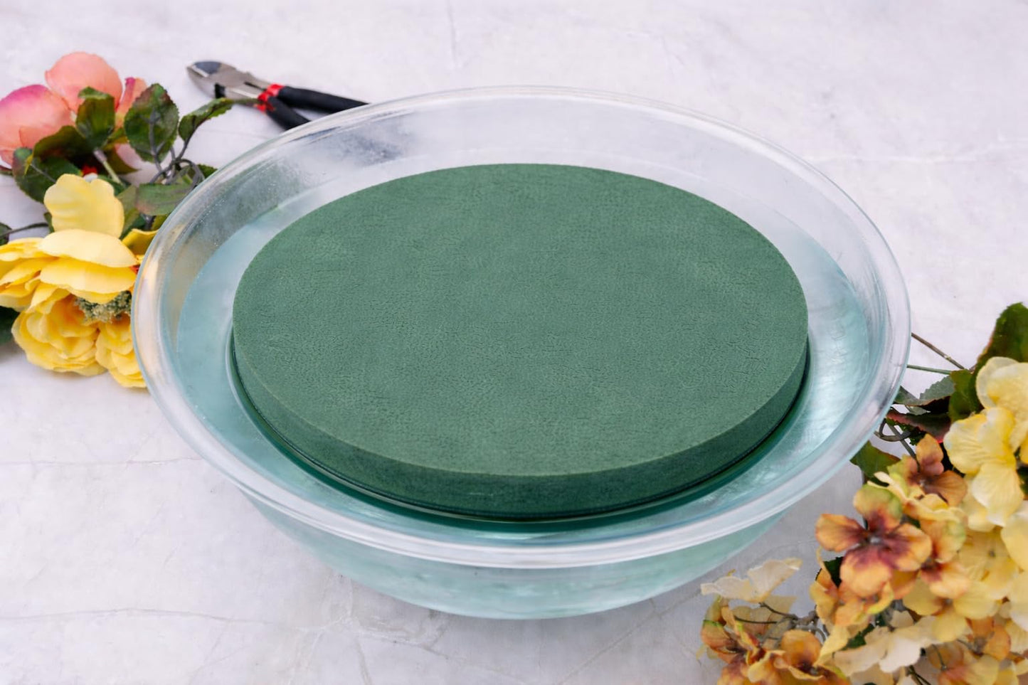 FLOFARE Floral Foam Round Blocks for Flower Arrangements, Green Florist Flower Foam for Fresh & Artificial Flowers, Wedding & Party Décor (Large 9.8)
