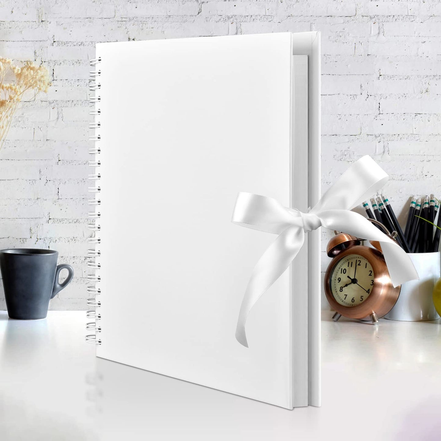 GOTIDEAL 12 x 12 Inch Scrapbook Album with 10 Metallic Markers,80 Pages Craft Paper Photo Album for Wedding and Anniversary, Family DIY Photo Album with Scrapbooking Stickers Corners(White)
