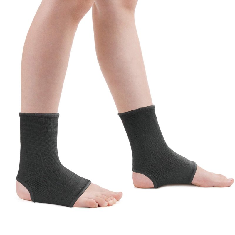 Luwint Kid Compression Ankle Brace Sock Support, Knitted Ankle Sleeve for Boys Girls, Youth Ankle Support for Sprains, Tendonitis, Arthritis, Basketball Running Soccer Dance Fitness, 1 Pair Black