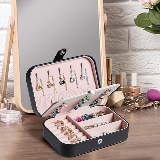 Hatori Travel Jewelry Box, PU Leather Small Jewelry Organizer for Women Girls, Portable Mini Travel Case Display Storage Holder Boxes for Stud Earrings, Rings, Necklaces, Bracelets (Black Beige)