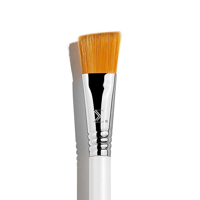 Sigma Beauty S05 Moisturizer Skincare Brush Ã¢ÂÂ Skincare Tool for Applying Skincare Products to Face and Skin, Face Moisturizer Brush for Creams and Lotions (1 Pc)