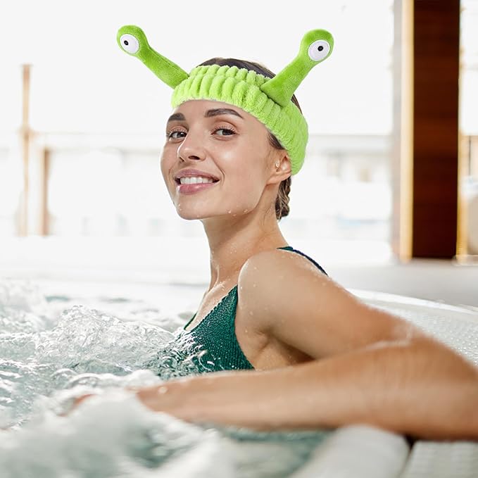 Face Wash Headband, Palm and Snail Spa Hair Bands Makeup Headbands Women Cartoon Cute Coral Fleece Elastic Headband Creative Hair Accessories for Washing Face Shower Sports (Fluorescent Green)