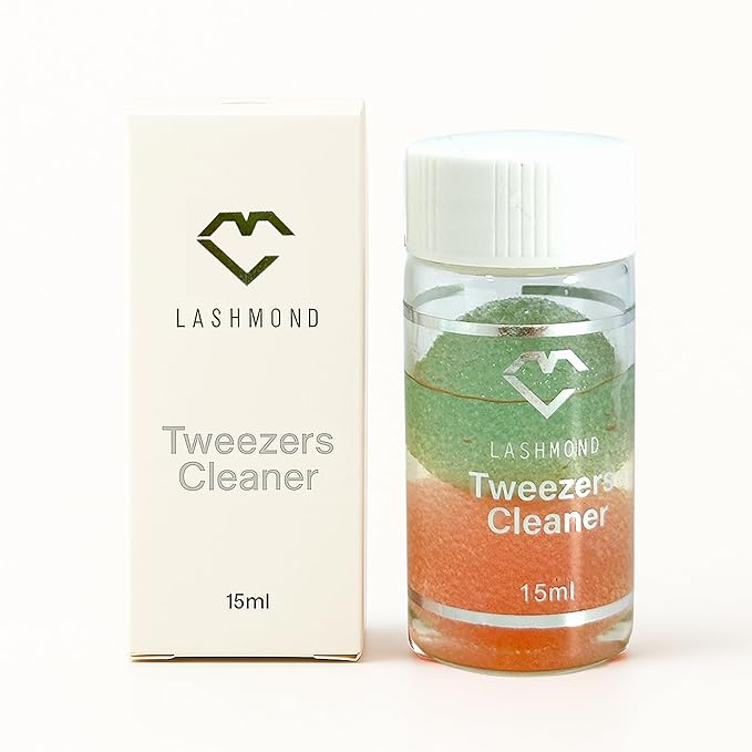Eyelash Extension Tweezers Cleaner - 15 ml Liquid Remover and Sponge Ball Eyelash Curler Cleaner for Effortless Application of Lash Extension Tools, Simplify Your Lash Routine with Our Easy-to-Use