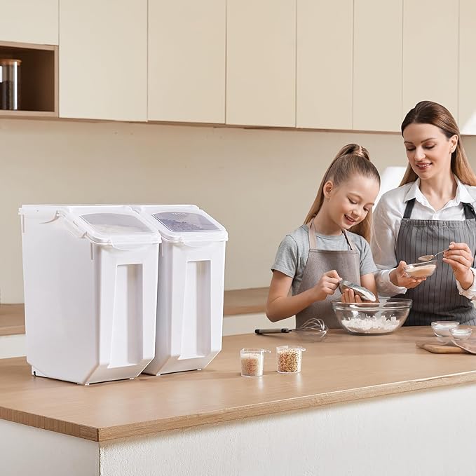 VEVOR Rice Storage Container, 4.5Gallon/20L x2 Capacity Large Dog Food Dispenser Bin, Kitchen Ingredient Grain Cereal Flour Bin, Pet food Containers with Wheels, 2 Measuring Cups, Airtight Lid, 2 Pack