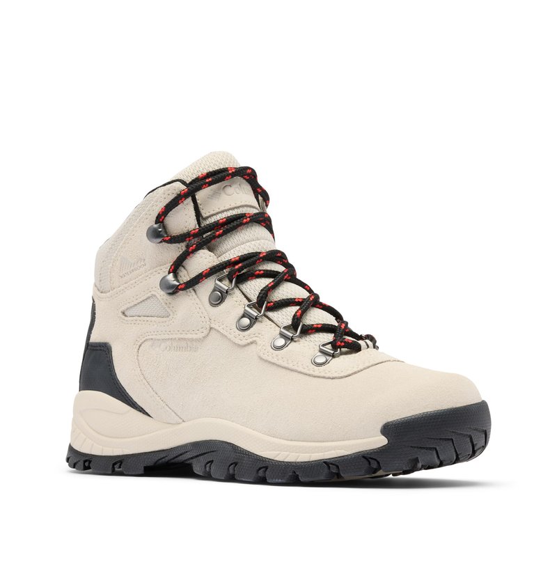 Columbia Women's Newton Ridge Plus Waterproof Amped, Cloud Grey/Poppy Red, 12