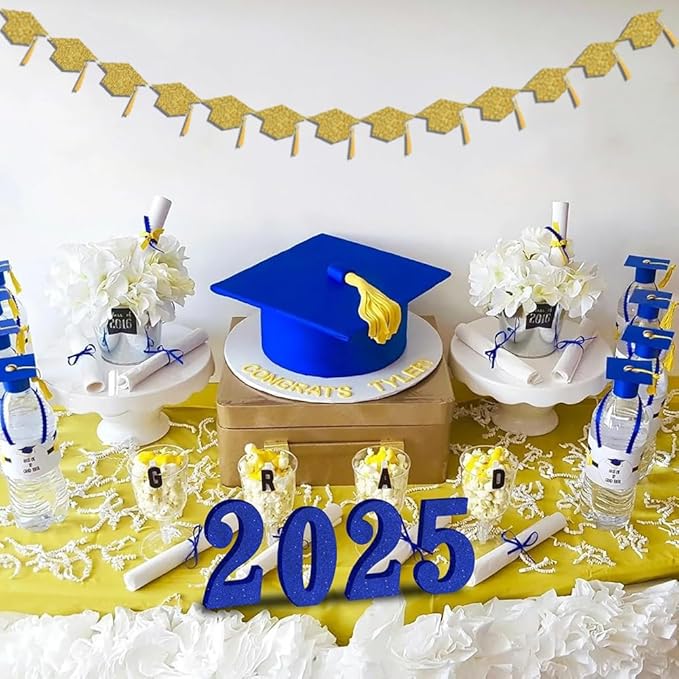 2026 Graduation Hats Decoration Banners Gold Glitter Graduation Cap with Tassel Banners Garlands Class of 2026 Graduate Party Banners for College High School Party Decorations