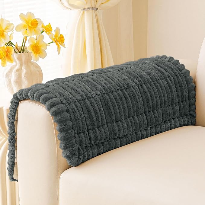 hyha Couch Covers for Dogs Washable, Non Slip Plush Dog Sofa Protectors, Fuzzy Pet Couch Covers for 3 Cushion Sofa Pet Friendly (Dark Grey, 27.6" x 27.6")
