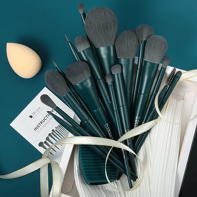 DUcare Makeup Gift Set 19 Pcs,17pcs Brushes Brush 1pc Cleaning Mat and 1pc Makeup Sponge Professional Face Powder Eye Shadow Powder Liquid Brushes