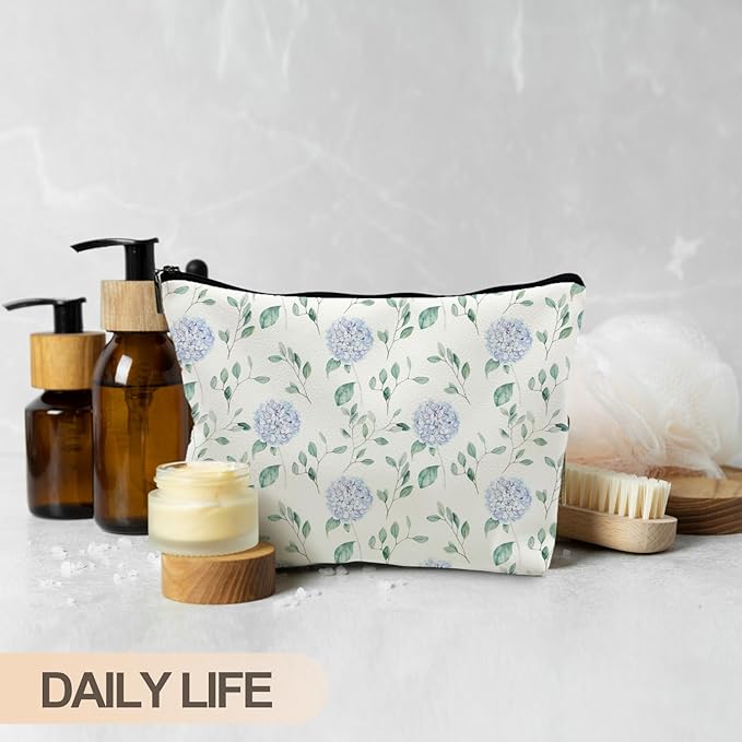 Blue Hydrangea Floral Weather Makeup Bag, Cosmetic Toiletry Bag for Women, Coquette Makeup Pouch, Aesthetic Pouch, Hydrangea Gifts(PU)