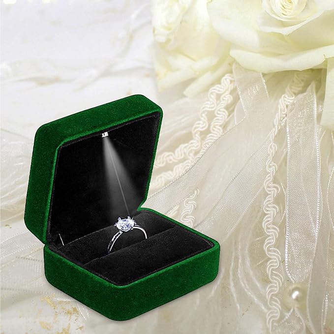 GBYAN Ring Box with LED Light Velvet Emerald Jewelry Box