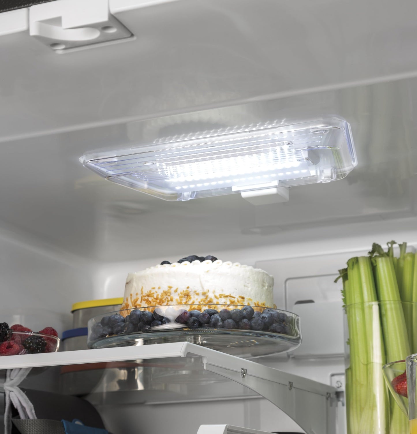 GE PROFILE 21.9 cu. ft. Counter Depth French Door Refrigerator w/Internal Dispenser in Fingerprint Resistant Stainless