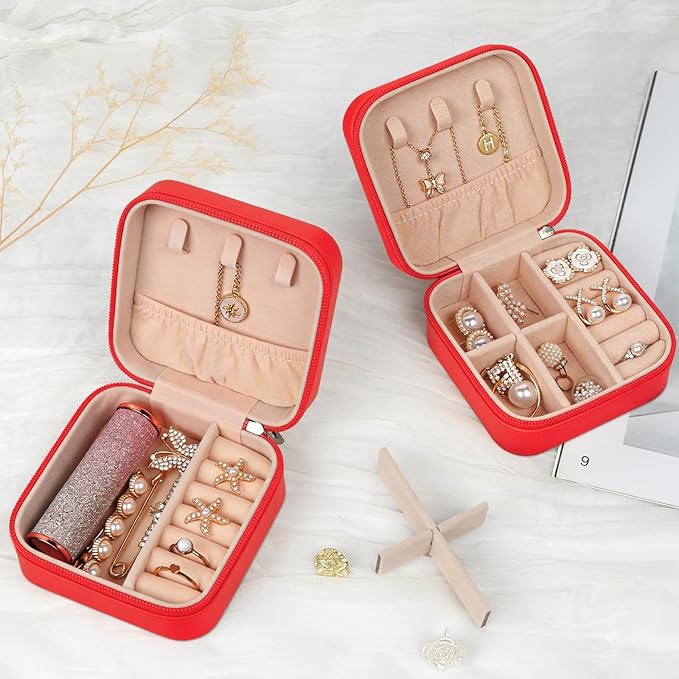 Travel Jewelry Case Small Jewelry Box Jewelry Organizer Storage Case Portable PU Leather Mini Jewelry Travel Case for Girls Womens Earring, Necklace, Rings,Bracelets