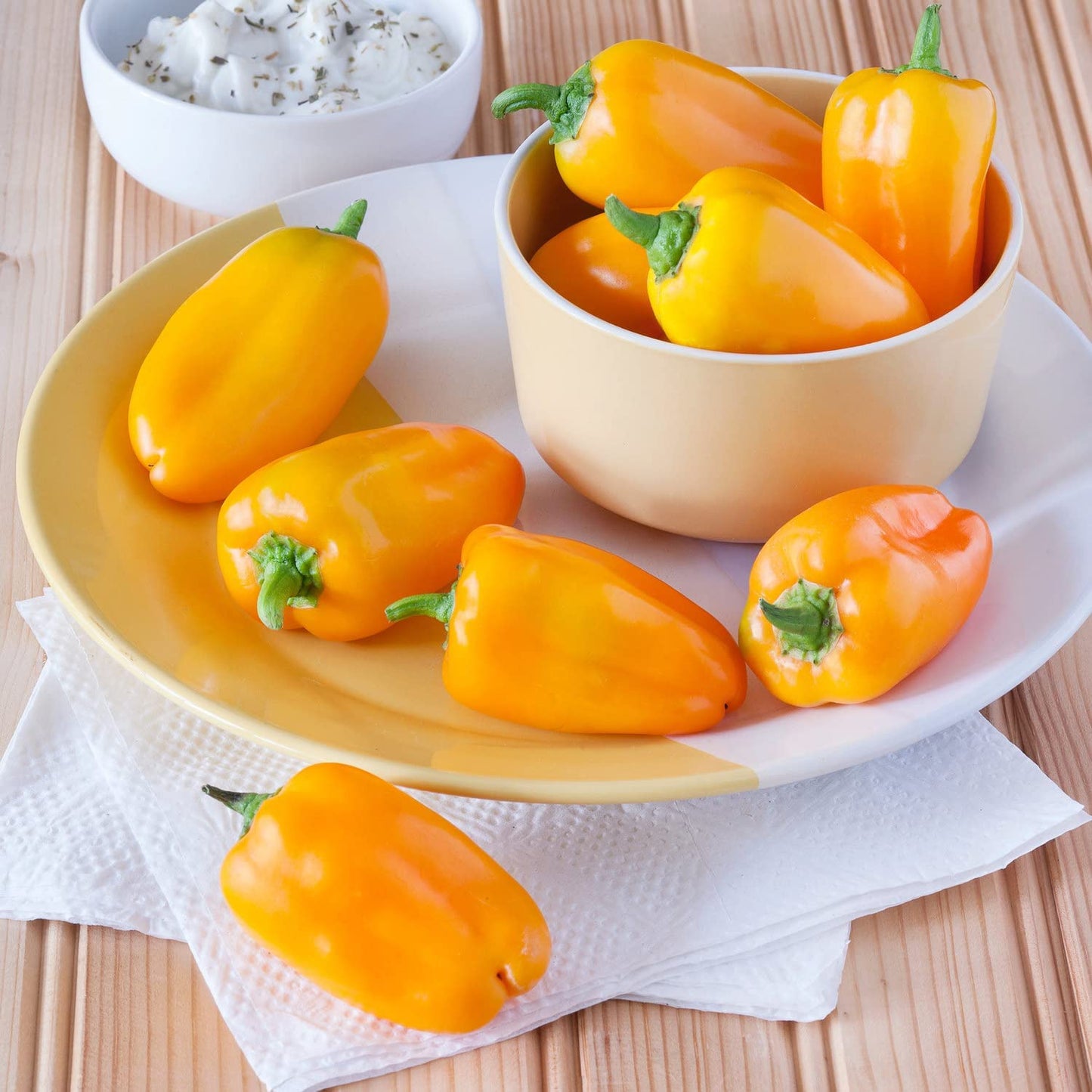 Bonnie Plants Green Bell Pepper Live Vegetable Plants - 4 Pack, Non-GMO, 2 - 3 Ft Plants, 4.5 x 4 Inch Pepper Size