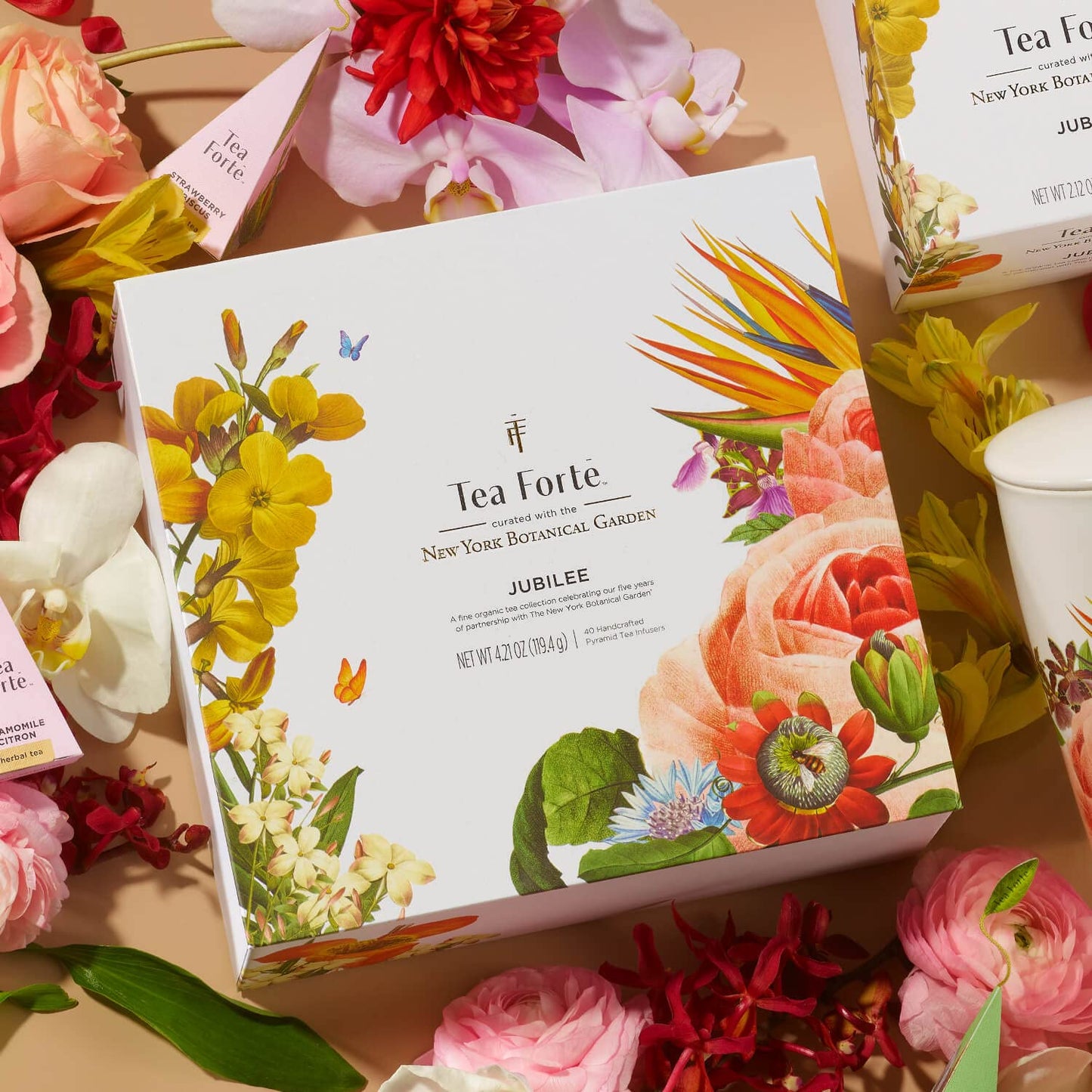 Tea Forte Jubilee Premium Tea Chest Gift Sampler, 40 Count, 2 of each Variety Blend Individually Wrapped Handcrafted Pyramid Infuser Bags