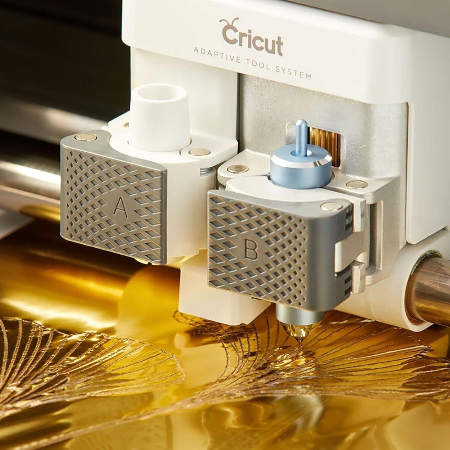 Cricut Foil Transfer Kit, Includes 12 Foil Transfer Sheets, 3 Cricut Tools in 1 with Interchangeable Tips (Fine, Medium & Bold), Tool Housing & Adhesive Tape, for Cricut Maker & Explore Machines