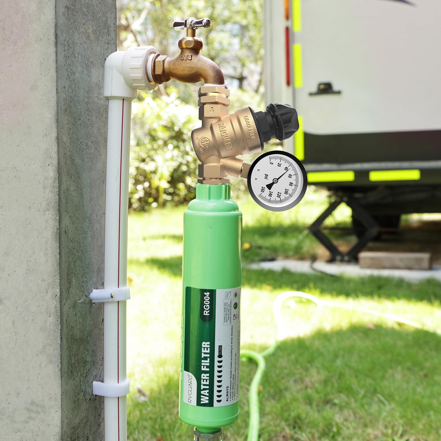 RVGUARD RV Water Pressure Regulator Valve With An Adjustable Knob, Tool-Free, CSA Approved, Lead-Free Brass Water Pressure Reducer with Gauge and Inlet Screen Filter for RV Camper Travel Trailer