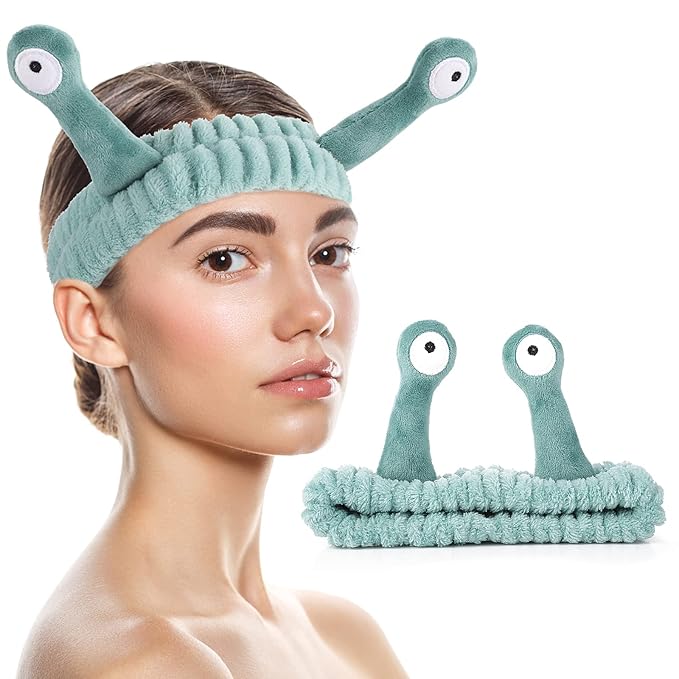 Spa Headband Facial Makeup Head Band Microfiber Soft Coral Fleece Head Wraps Snail Cartoon Cute Christmas Hair Accessories Elastic Skincare Hair Band for Women Girls Washing Face Beauty