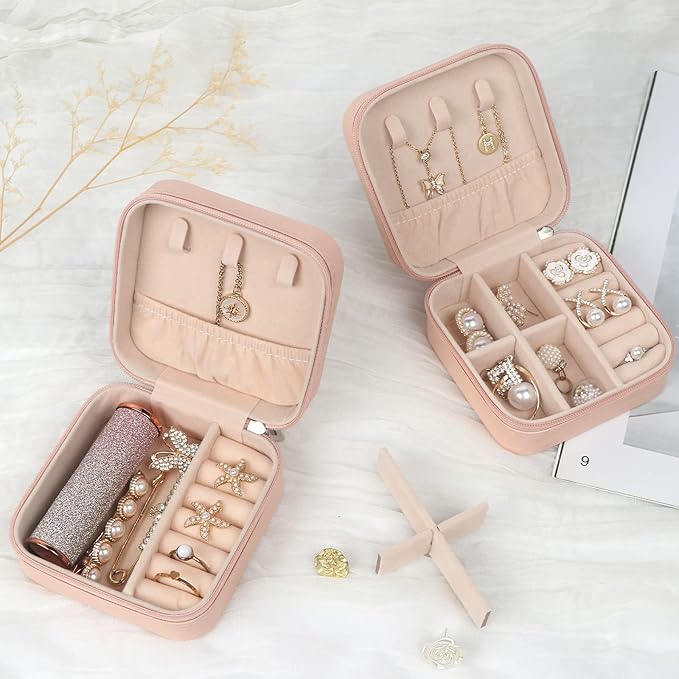 Travel Jewelry Case Small Jewelry Box Jewelry Organizer Storage Case Portable PU Leather Mini Jewelry Travel Case for Girls Womens Earring, Necklace, Rings,Bracelets