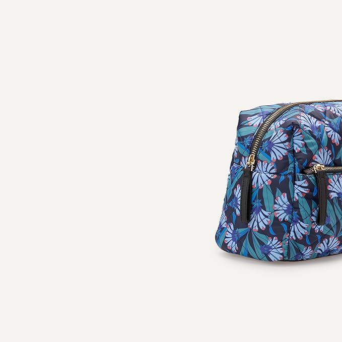 Amazon Essentials Women's Quilted Travel Makeup Bag, Blue Floral, One Size